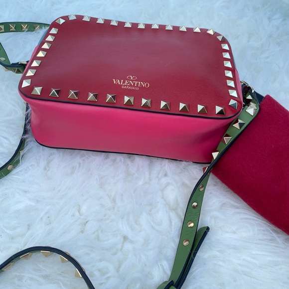 🚫SOLD🚫Valentino Limited Ed Rockstud Camera Bag - Picture 6 of 9